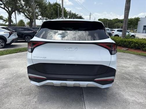 2024 Kia Sportage EX