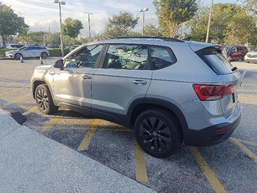 2023 Volkswagen Taos 1.5T S