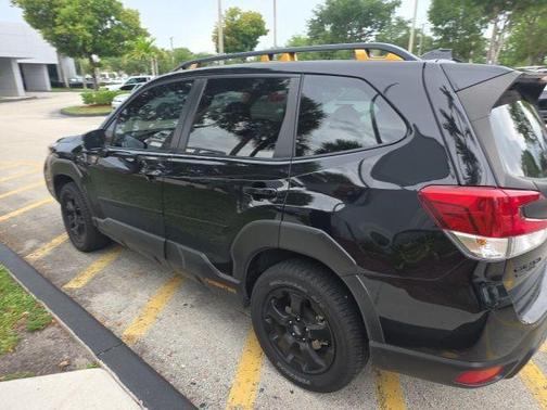 Crystal Black Silica 2024 Subaru Forester Wilderness