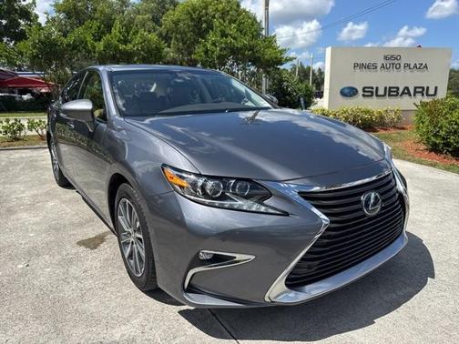 2016 Lexus ES 300h Base