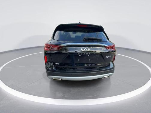 Black Obsidian 2025 INFINITI QX50 Luxe