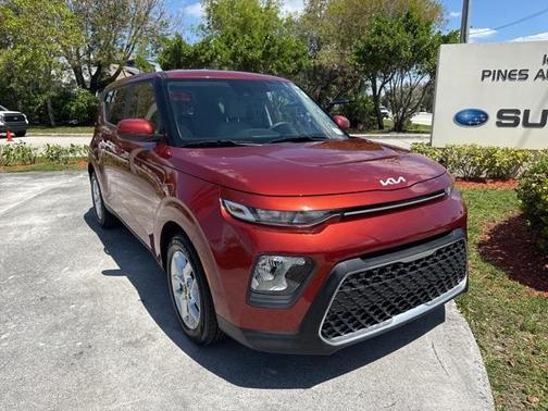 2022 Kia Soul LX