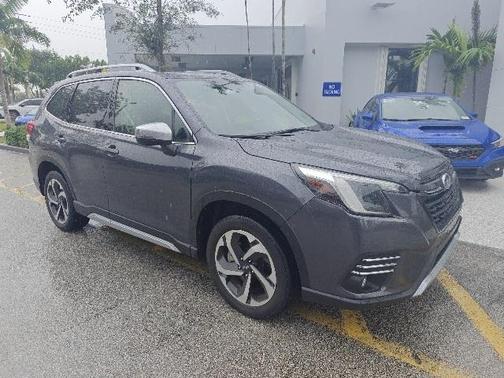 2023 Subaru Forester Touring