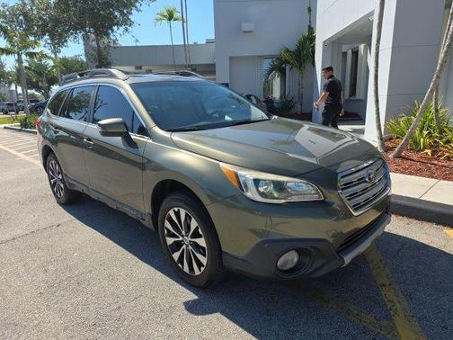 Wilderness Green Metallic 2017 Subaru Outback 2.5i Limited