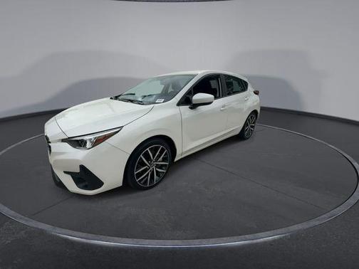 Crystal White Pearl 2025 Subaru Impreza Sport