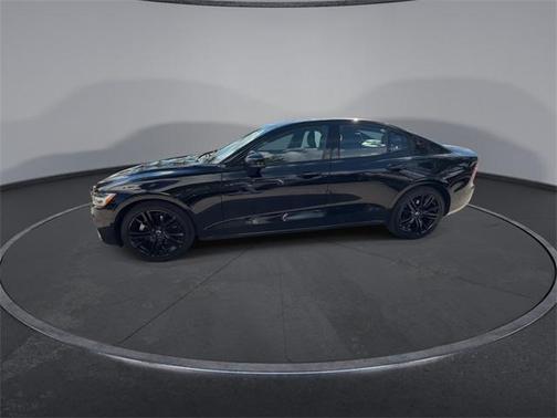 2024 Volvo S60 B5 Plus Black Edition