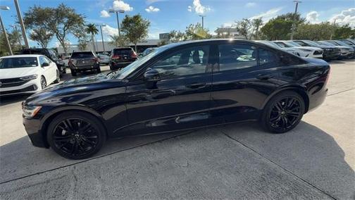 2024 Volvo S60 B5 Plus Black Edition