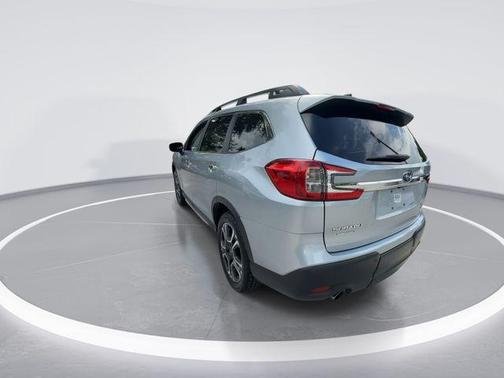 Ice Silver Metallic 2023 Subaru Ascent Touring 7-Passenger