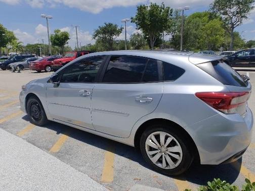 2022 Subaru Impreza Base