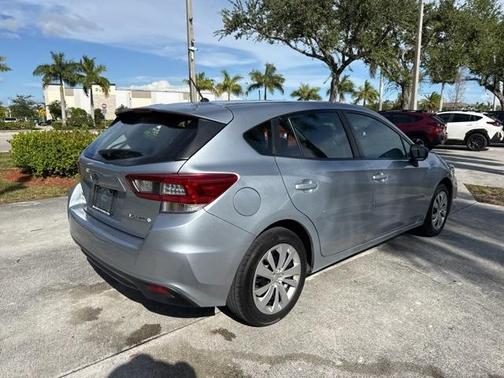 2022 Subaru Impreza Base