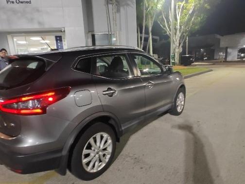 2020 Nissan Rogue Sport SV