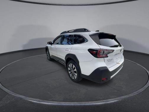 Crystal White Pearl 2024 Subaru Outback Limited
