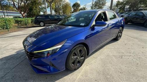 2021 Hyundai ELANTRA SEL