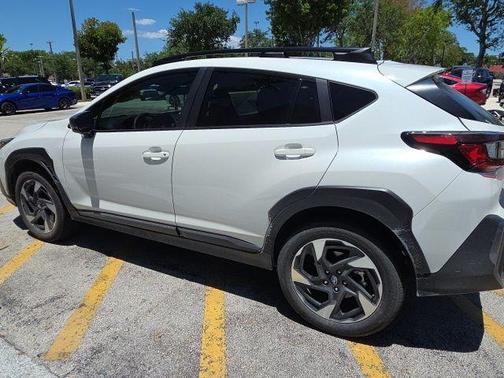 Crystal White Pearl 2025 Subaru Crosstrek Limited