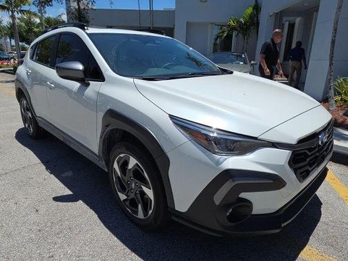 Crystal White Pearl 2025 Subaru Crosstrek Limited