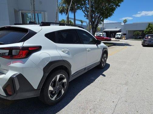 Crystal White Pearl 2025 Subaru Crosstrek Limited