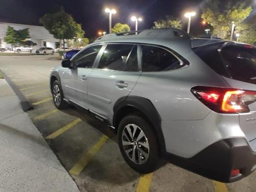 2024 Subaru Outback 