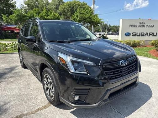 2023 Subaru Forester Premium