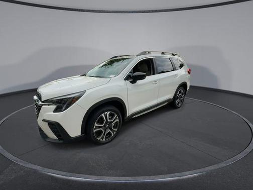 Crystal White Pearl 2025 Subaru Ascent Limited