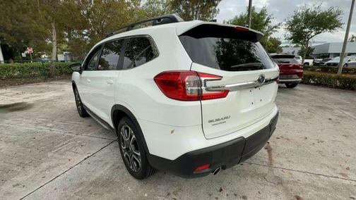 Crystal White Pearl 2025 Subaru Ascent Limited