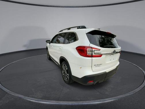Crystal White Pearl 2025 Subaru Ascent Limited