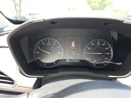 Crystal White Pearl 2024 Subaru Crosstrek Premium