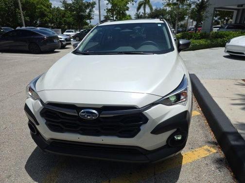 Crystal White Pearl 2024 Subaru Crosstrek Premium