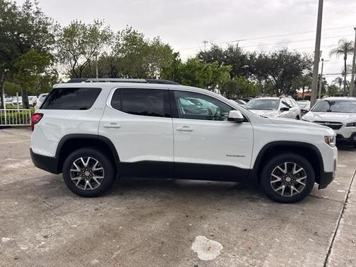 2021 GMC Acadia SLE