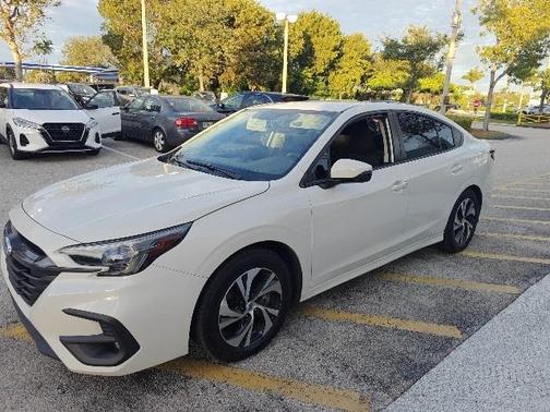 2023 Subaru Legacy Premium