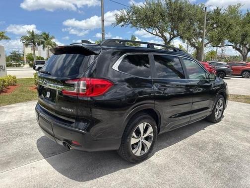 2023 Subaru Ascent Premium 7-Passenger