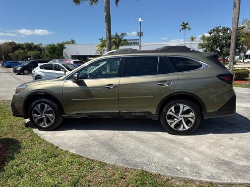 2022 Subaru Outback Touring