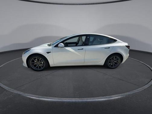 White 2021 Tesla Model 3 Long Range