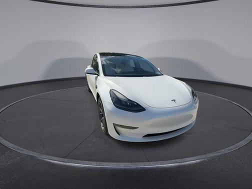 White 2021 Tesla Model 3 Long Range