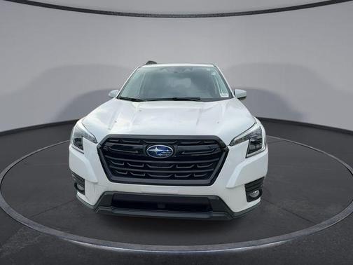 Crystal White Pearl 2023 Subaru Forester Premium