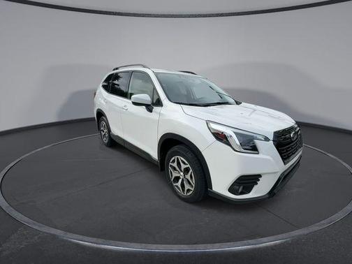 Crystal White Pearl 2023 Subaru Forester Premium