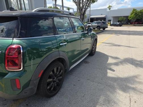2022 MINI Countryman Oxford Edition