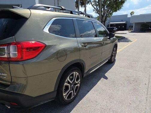 Autumn Green Metallic 2024 Subaru Ascent Limited