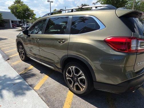 Autumn Green Metallic 2024 Subaru Ascent Limited