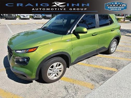 2023 Hyundai VENUE SE