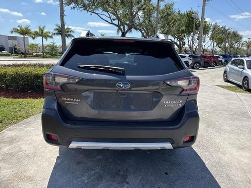 2024 Subaru Outback Touring XT