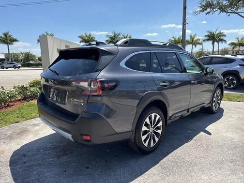2024 Subaru Outback Touring XT