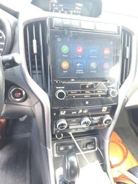 Ice Silver Metallic 2020 Subaru Ascent Limited 7-Passenger