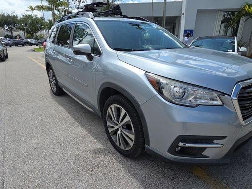 Ice Silver Metallic 2020 Subaru Ascent Limited 7-Passenger