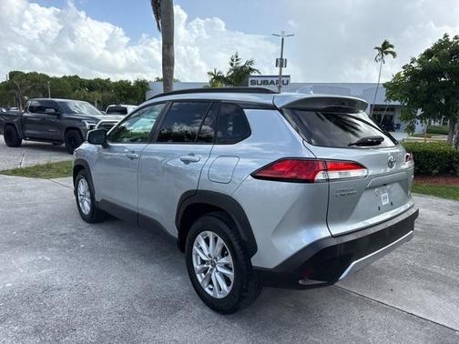 2022 Toyota Corolla Cross LE