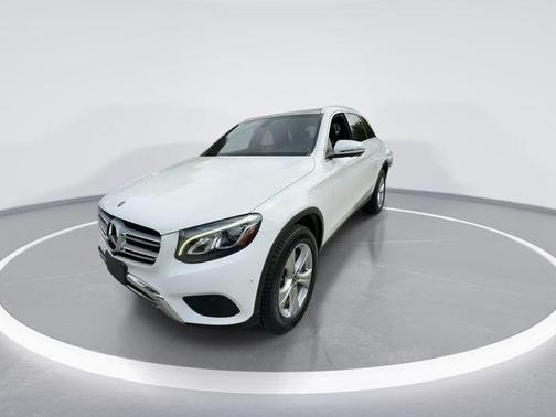 Polar White 2018 Mercedes-Benz GLC 300 Base