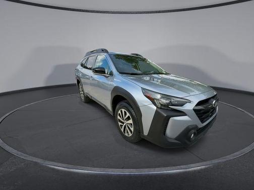 Ice Silver Metallic 2023 Subaru Outback Premium