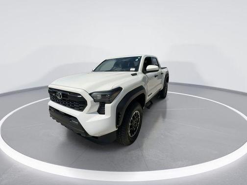 Ice 2025 Toyota Tacoma Hybrid TRD