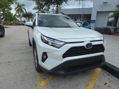 Pearl 2024 Toyota RAV4 XLE Premium