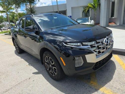 Phantom Black 2023 Hyundai SANTA CRUZ 2.5T SEL Premium