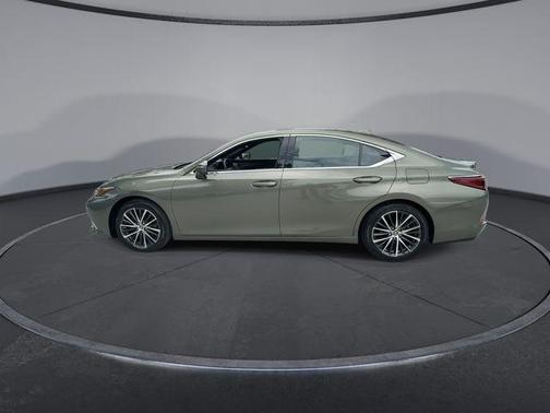 Green 2023 Lexus ES 350 350